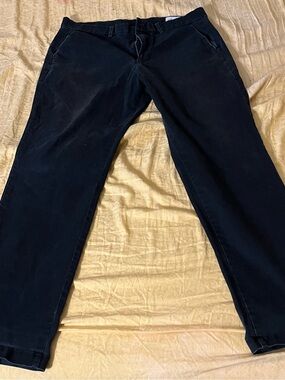 Gap Classic Black Straight-Leg Pants